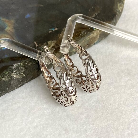 VTG Jezlaine Sterling Silver 925 Pierced Hinged Scrollwork Oval Hoop Earrings - Picture 1 of 16